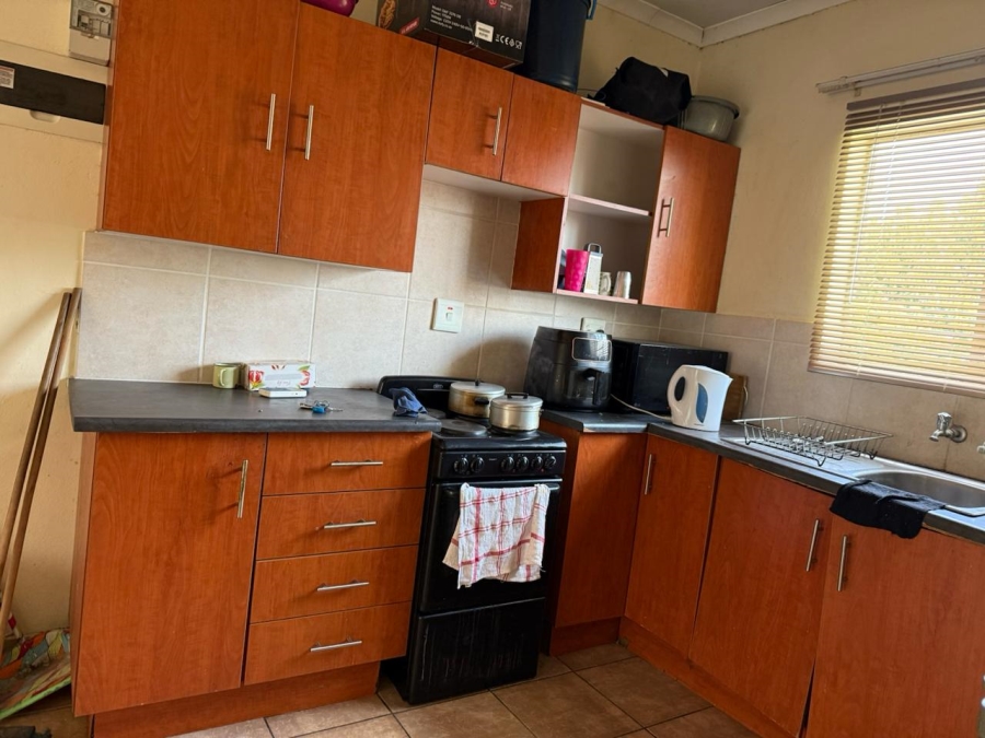 2 Bedroom Property for Sale in Rustenburg Central North West